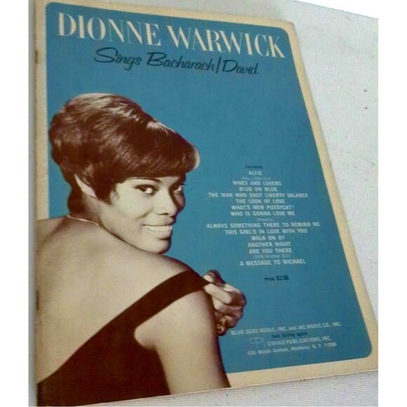 Vintage Dionne Warwich Sings Bacharach David - Picture 1 of 6